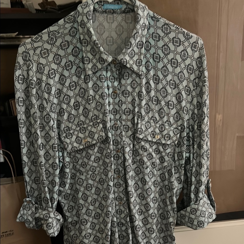 Stylish J McLaughlin 3/4 sleeve SZ MED
